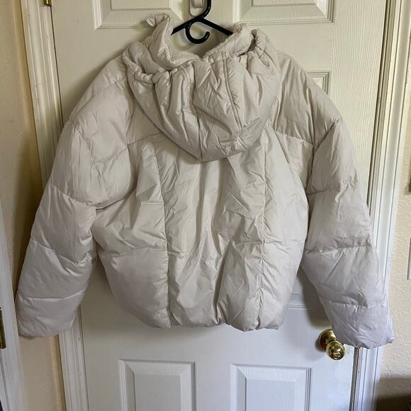 Arizona Heavyweight Womens Juniors Puffer Jacket in White Sand, Sz M -- NWT - Picture 8 of 11